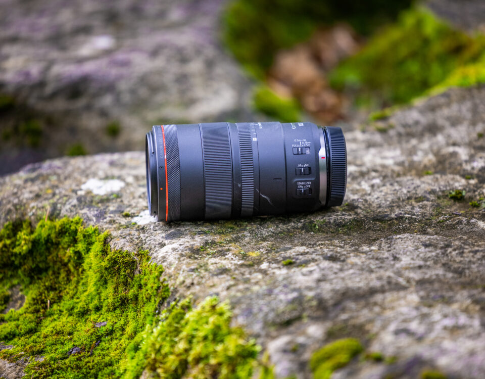 The RF100 f2.8 lense from the side